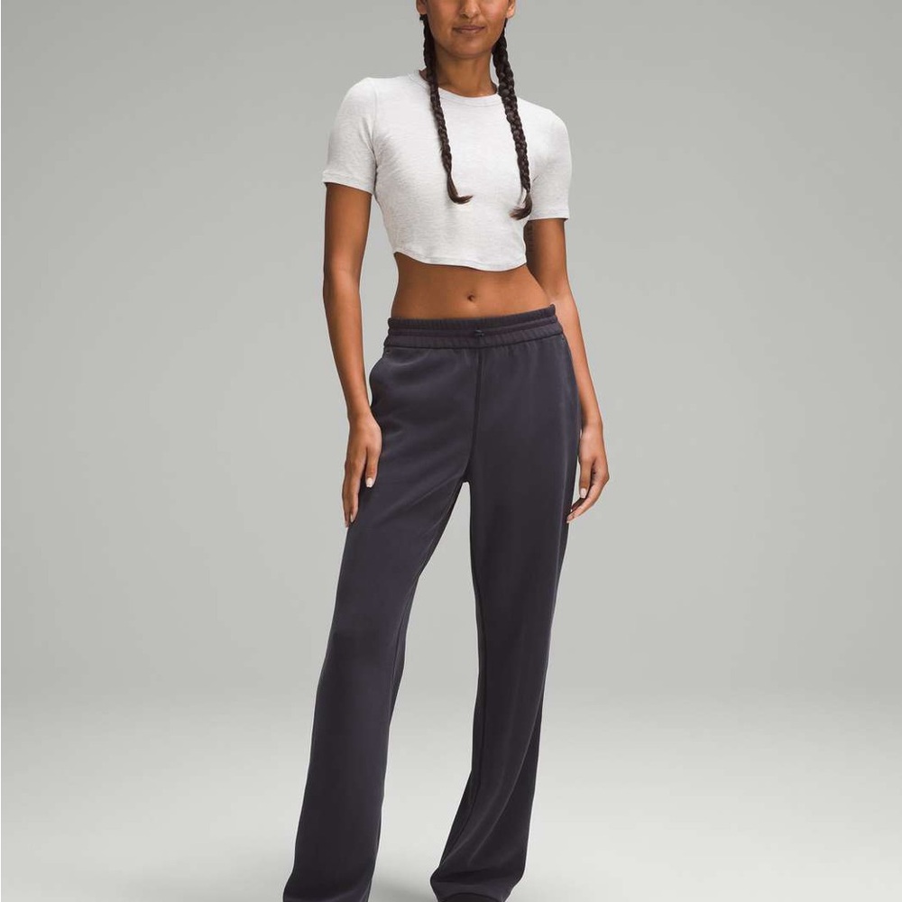 lululemon Hold Tight Cropped Heathered Core Ultra Light Grey Short Sleeve